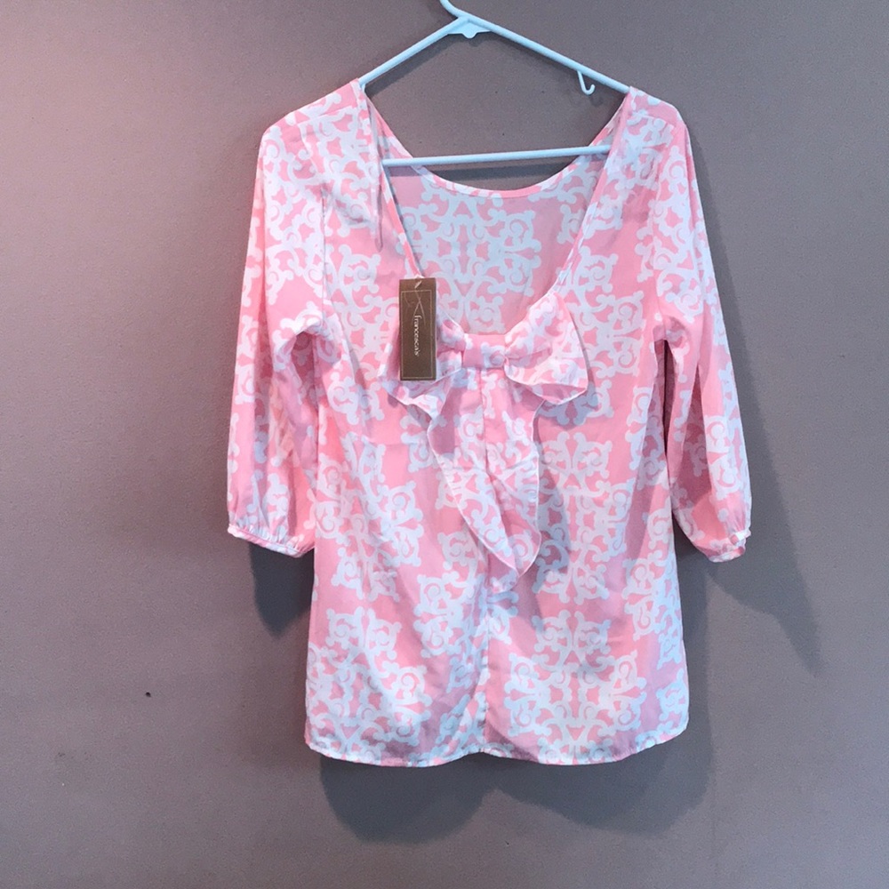 Bow back print pink noise from Francesca’s